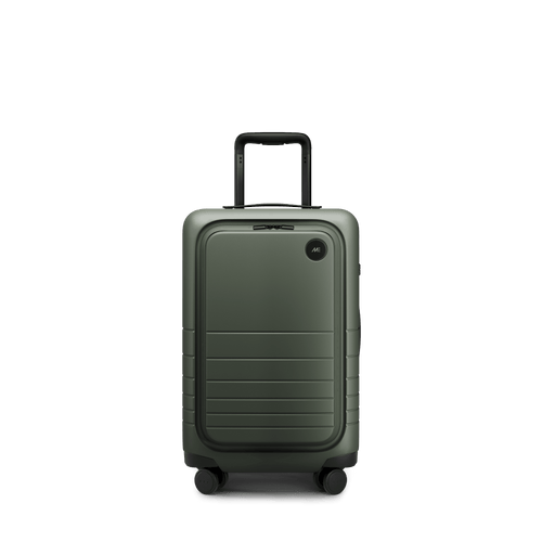 Carry-On Pro