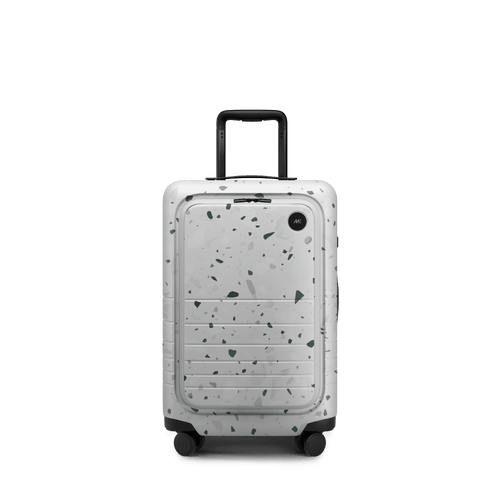 Carry-On Pro Plus