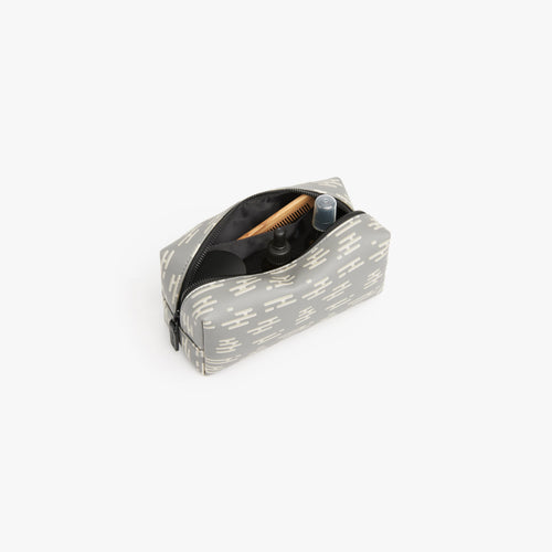 Metro Toiletry Case
