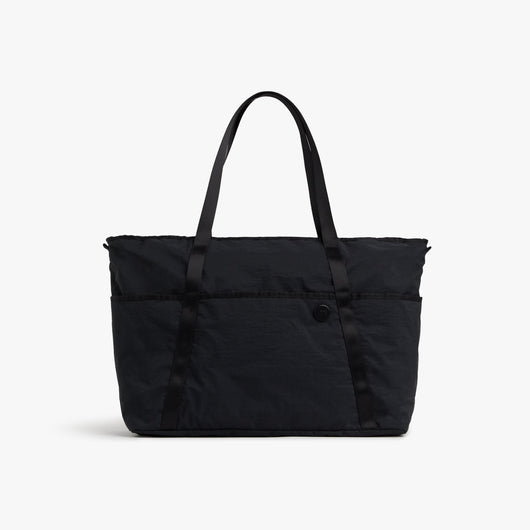 Black | Front view of the Field Tote in Black