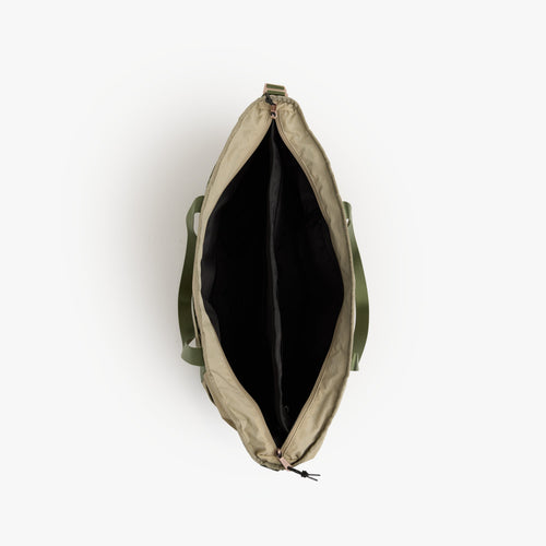 Field Tote