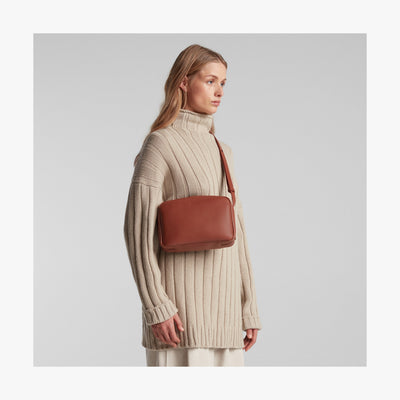 Metro Crossbody