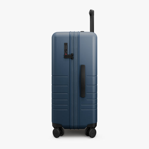 Expandable Check-In Medium