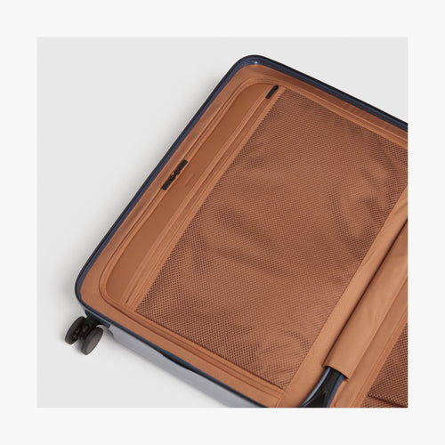 Check-In Medium