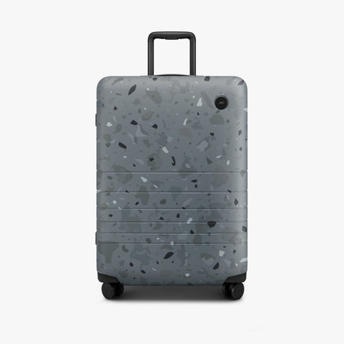 Check-In Medium