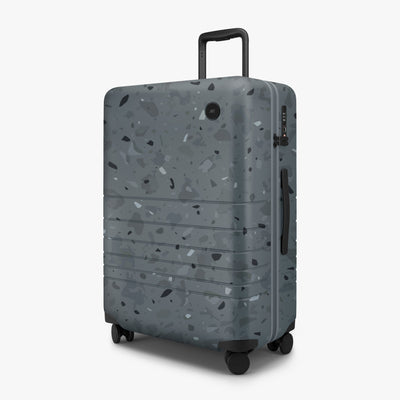 Check-In Medium