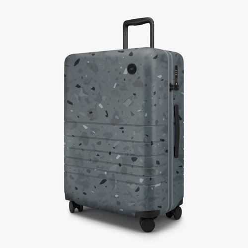 Check-In Medium