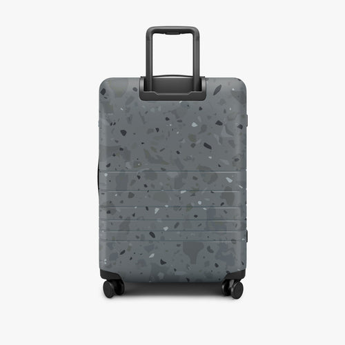 Check-In Medium