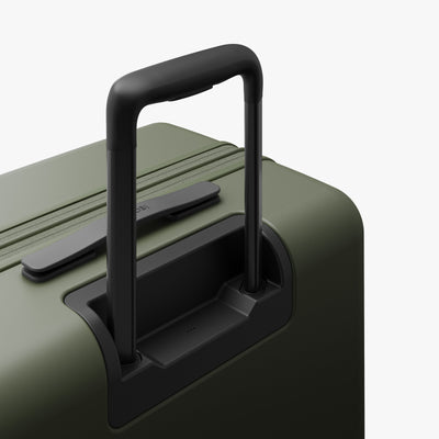 Expandable Check-In Medium
