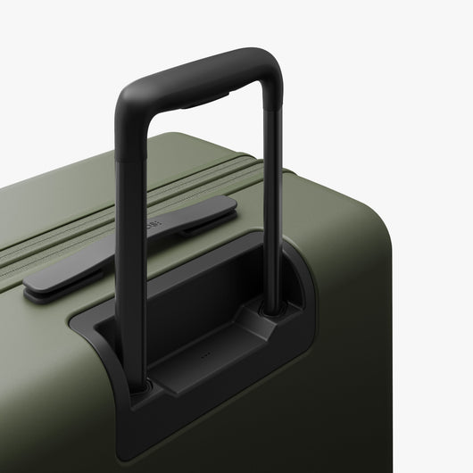Expandable Check-In Medium