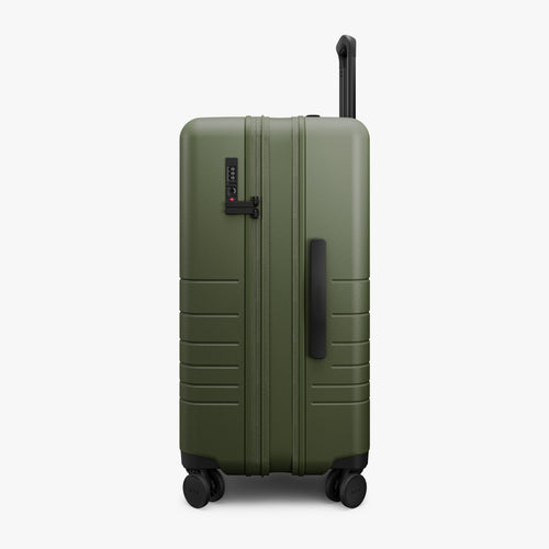 Expandable Check-In Medium