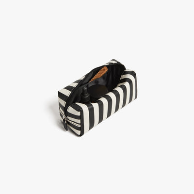 Metro Toiletry Case