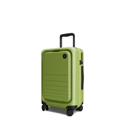 Carry-On Pro