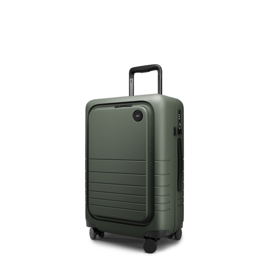 Carry-On Pro Plus
