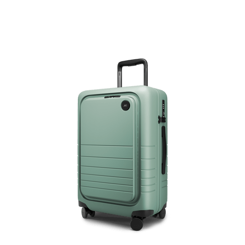 Carry-On Pro Plus