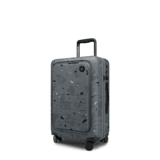 Carry-On Pro Plus