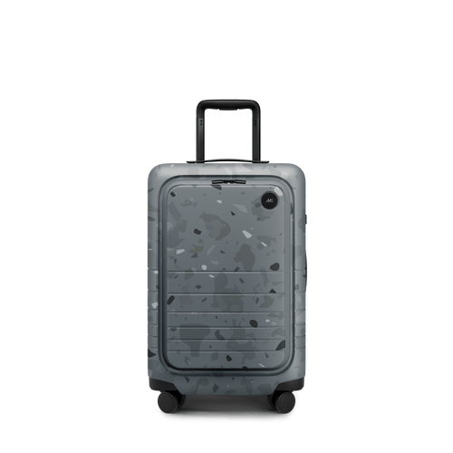 Carry-On Pro Plus