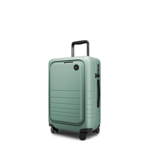 Carry-On Pro
