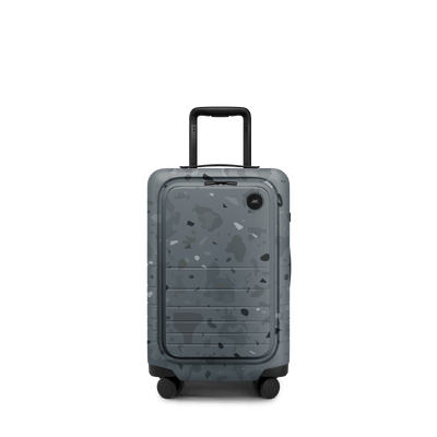 Carry-On Pro