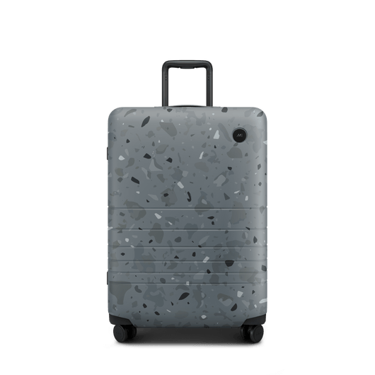 Check-In Medium
