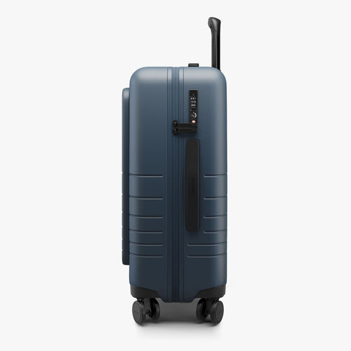 Carry-On Pro
