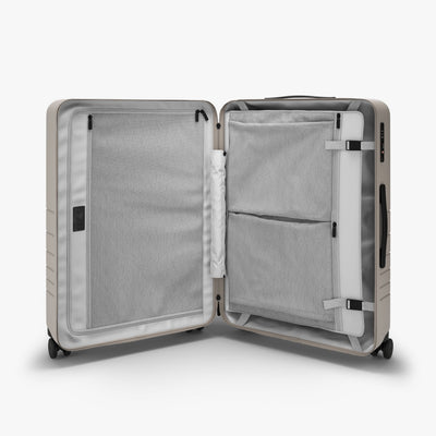 Check-In Medium