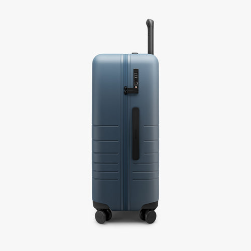 Check-In Medium