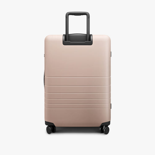 Check-In Medium