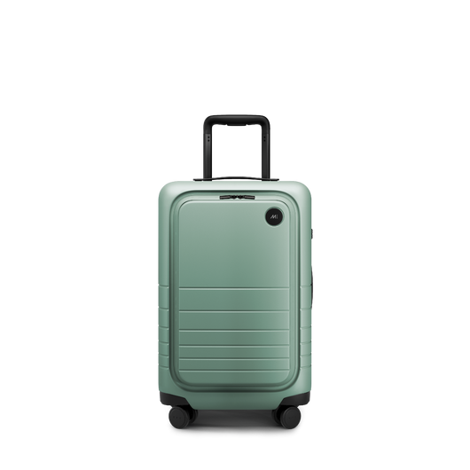 Carry-On Pro
